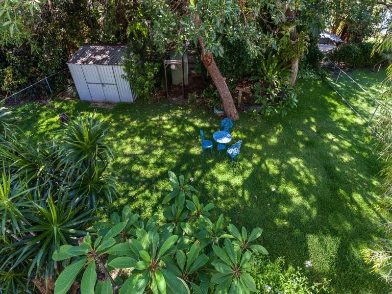 11 Booran Street, Point Lookout QLD 4183