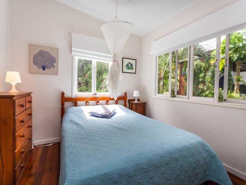 15 Bambara St, Point Lookout QLD 4183