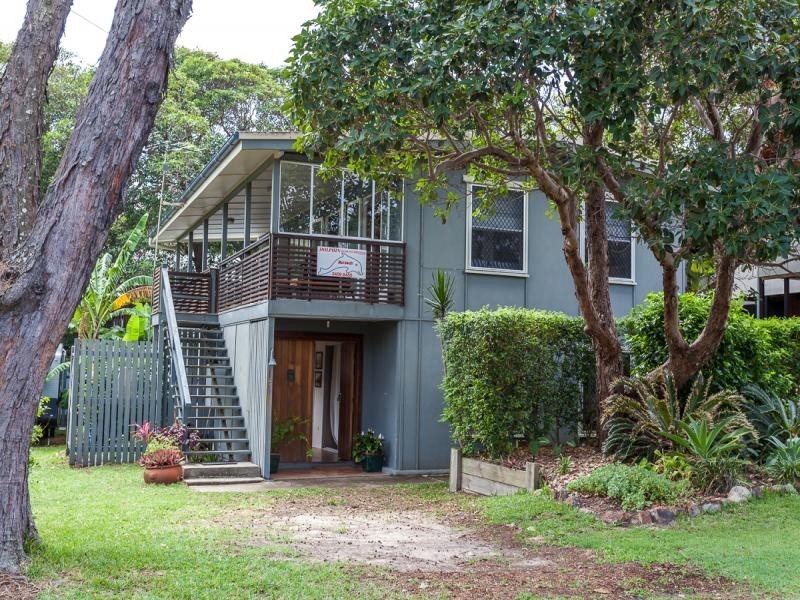 15 Bambara St, Point Lookout QLD 4183