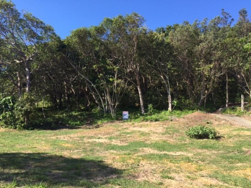 46 Samarinda Way, Point Lookout QLD 4183