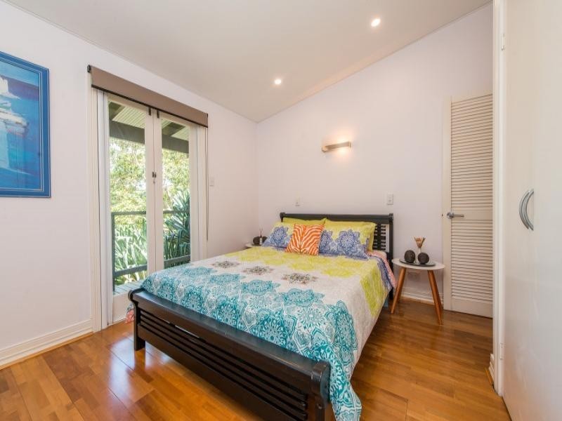 15 Billa Street, Point Lookout QLD 4183