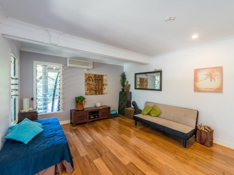 15 Billa Street, Point Lookout QLD 4183