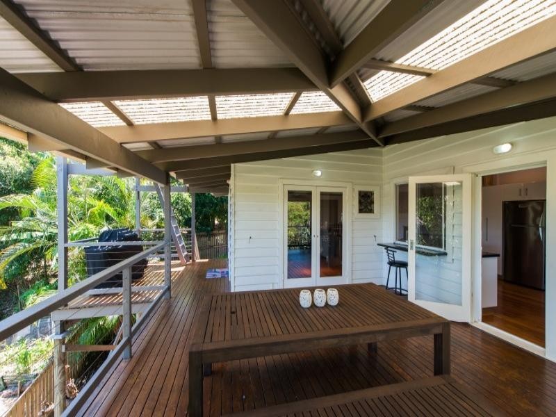 15 Billa Street, Point Lookout QLD 4183