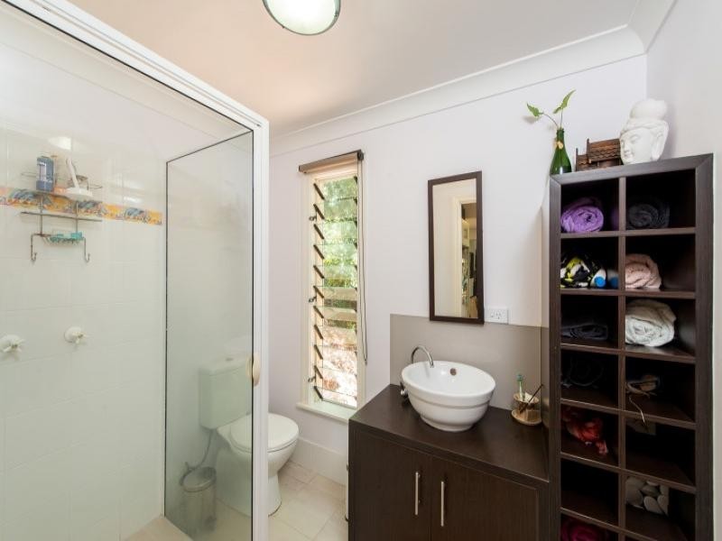 15 Billa Street, Point Lookout QLD 4183