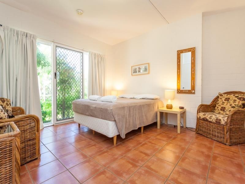 2/41 Dickson Way, Point Lookout QLD 4183