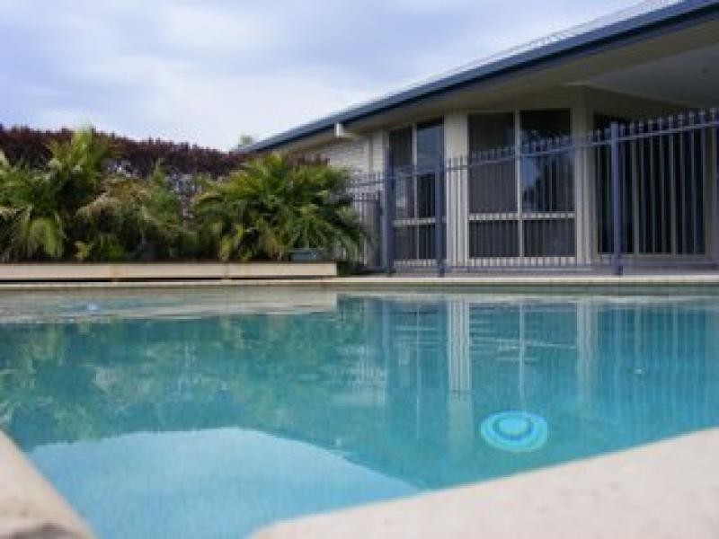 4 Rutherford Place, Pelican Waters QLD 4551