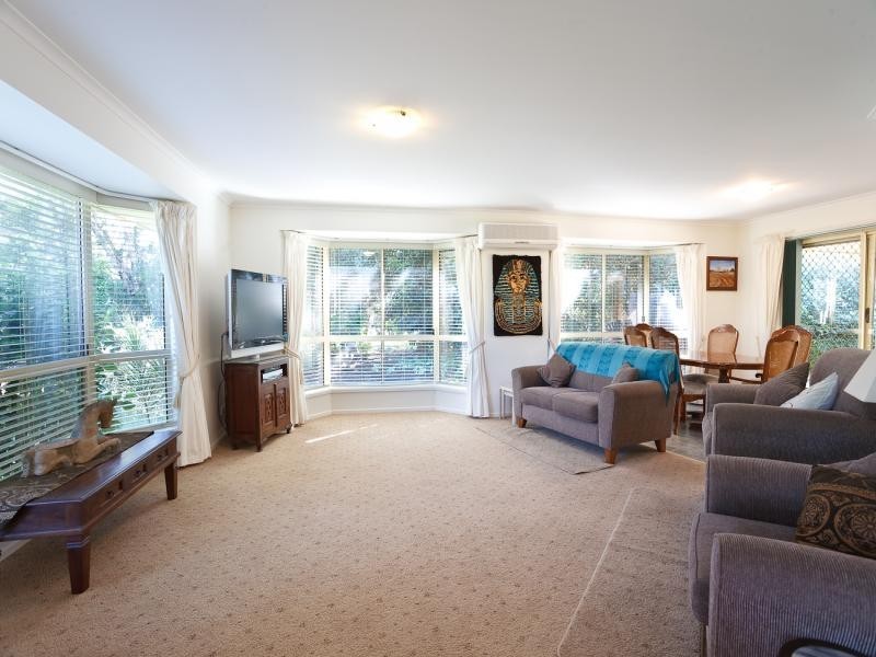 27 Sir Joseph Banks, Golden Beach QLD 4551