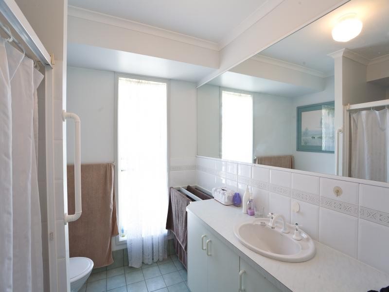 27 Sir Joseph Banks, Golden Beach QLD 4551