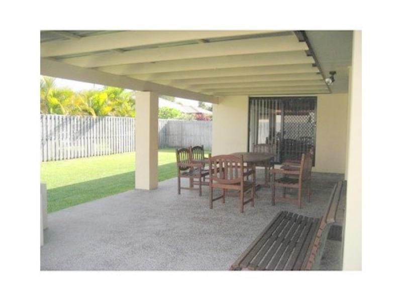 3 Waterhen Court, Pelican Waters QLD 4551