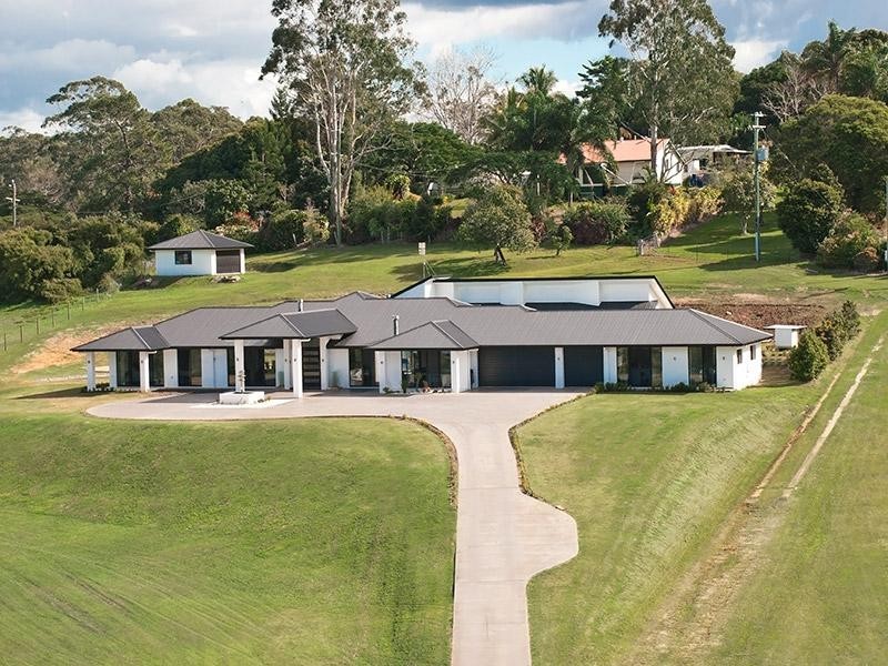 114  Glenfinnan Court, Forest Glen QLD 4556