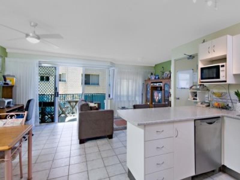 4/40 King Street, Kings Beach QLD 4551