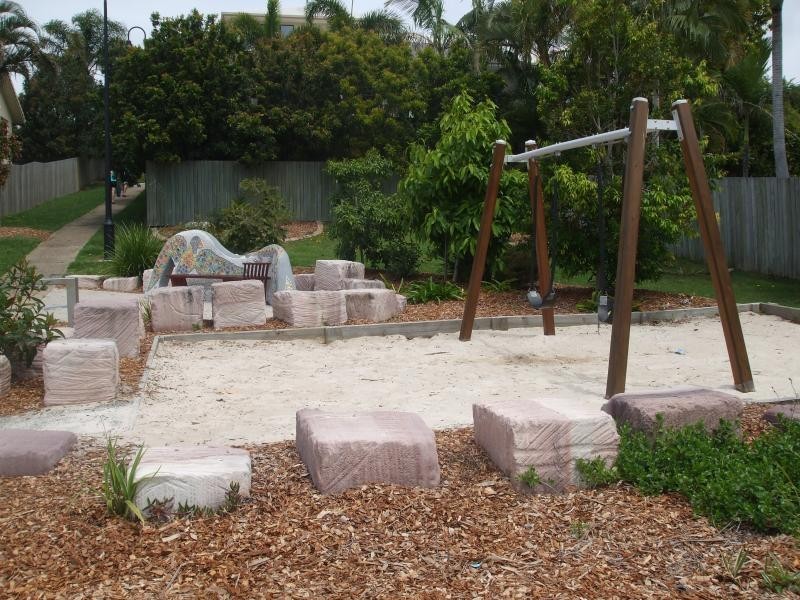 13 PRIOR ROAD, Moffat Beach QLD 4551