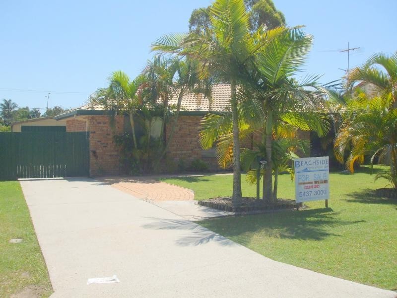 9 Juno Drive, Caloundra QLD 4551