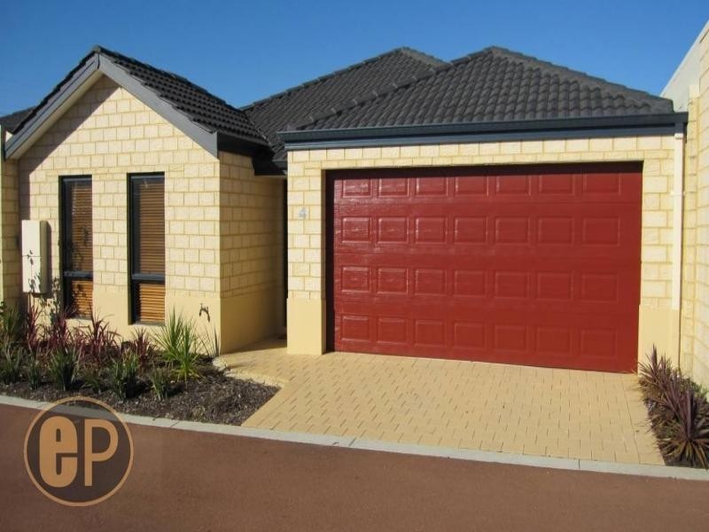 4/31 Barfield Road, Hammond Park WA 6164