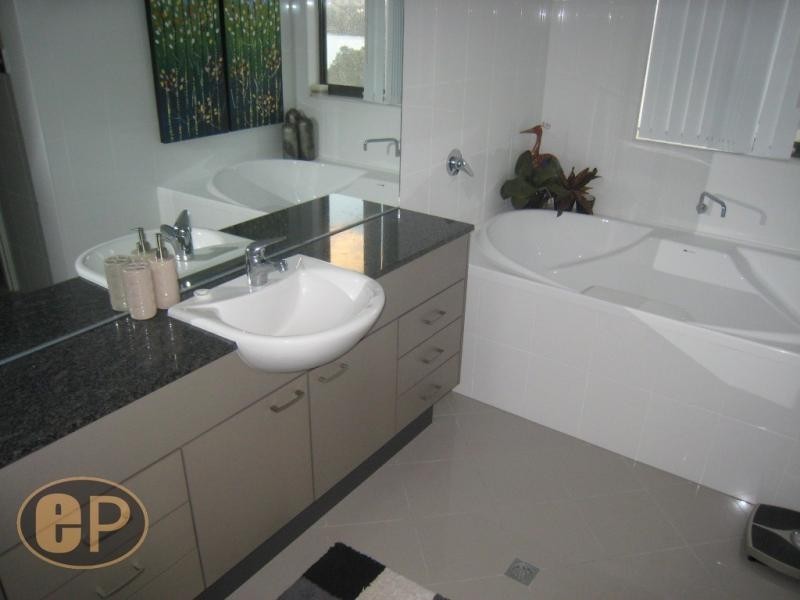 32/18 Tanunda Drive, Rivervale WA 6103