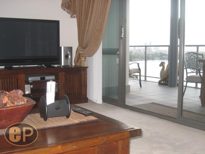 32/18 Tanunda Drive, Rivervale WA 6103