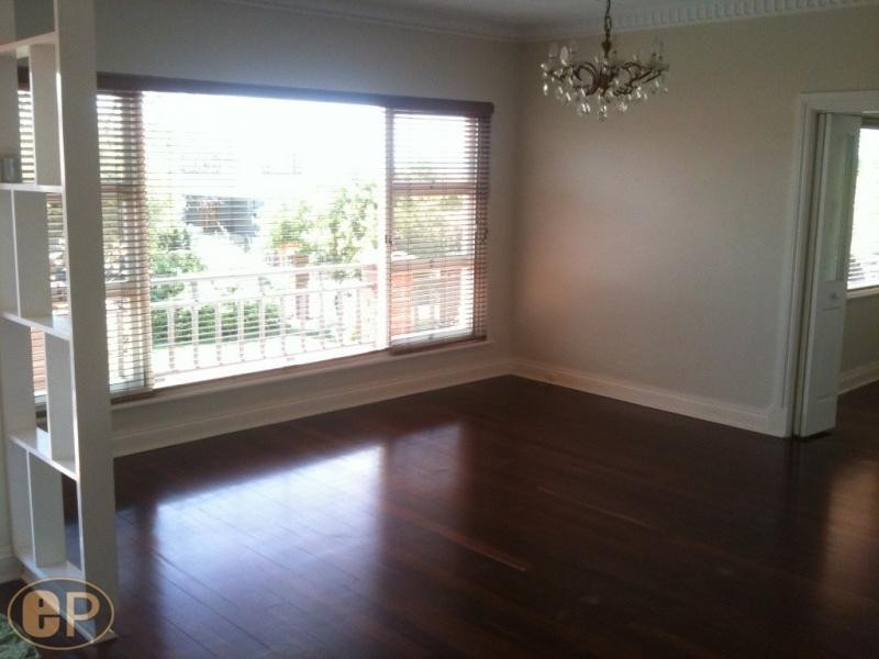 24 Cawston Road, Attadale WA 6156
