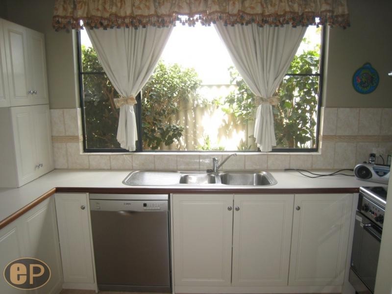 6A Yeovil Road, Bicton WA 6157