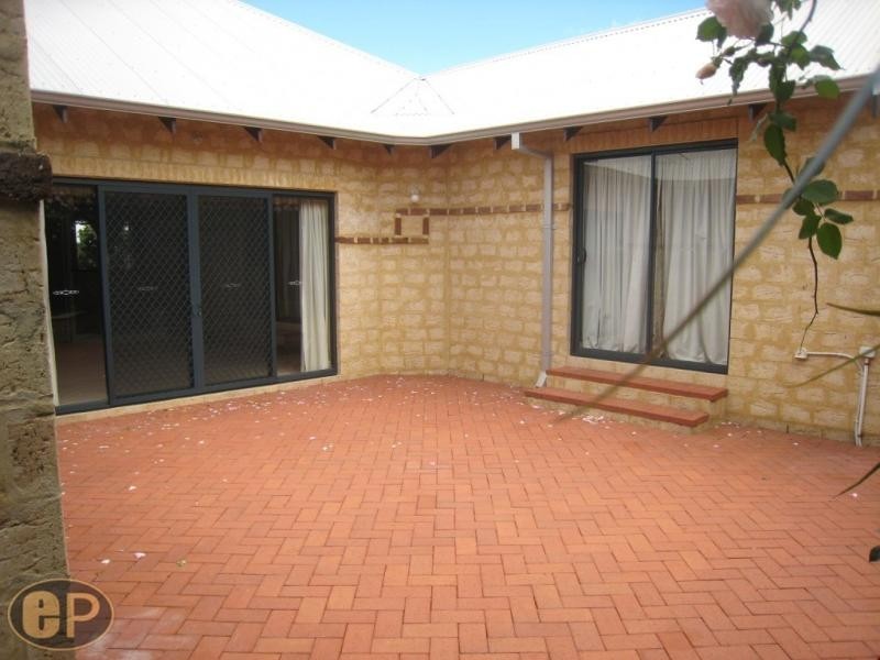 6A Yeovil Road, Bicton WA 6157