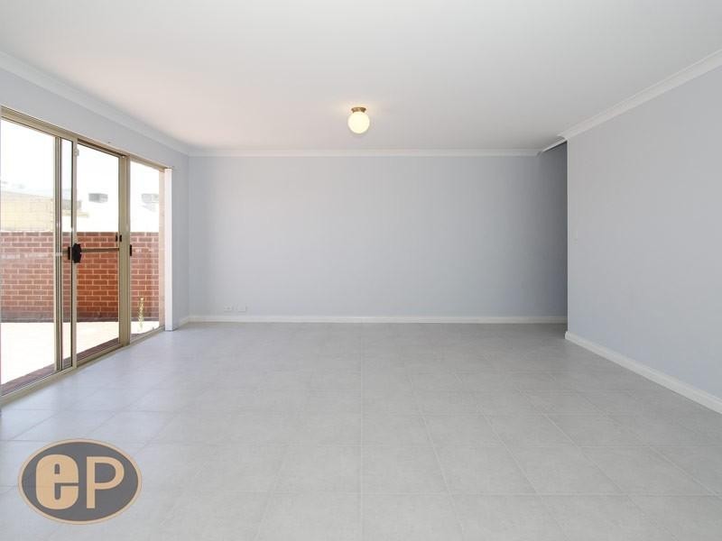 12/14 Boyd Crescent, Hamilton Hill WA 6163