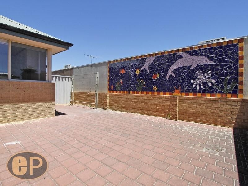 12/14 Boyd Crescent, Hamilton Hill WA 6163