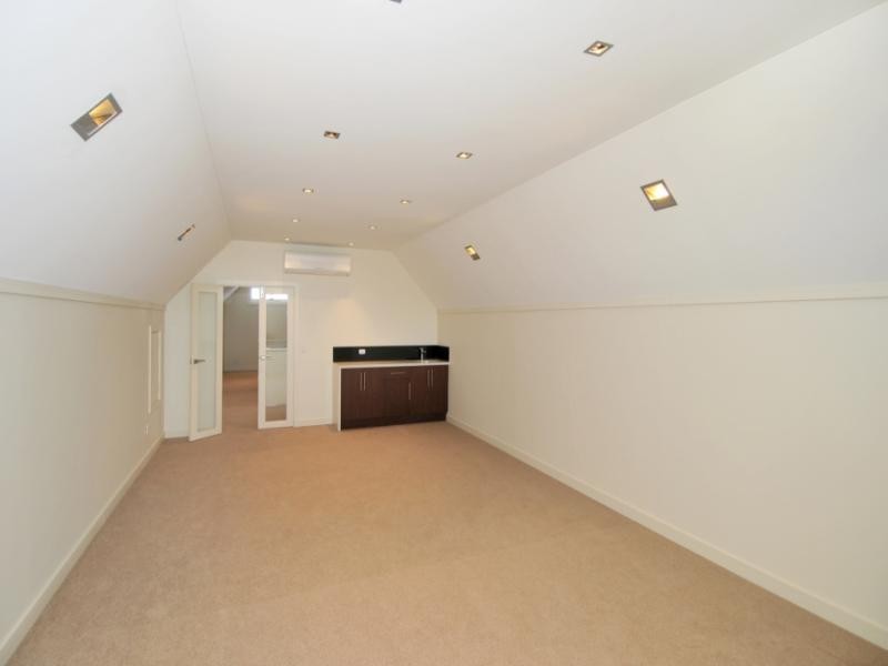 24 Vivaldi Drive, Mandurah WA 6210