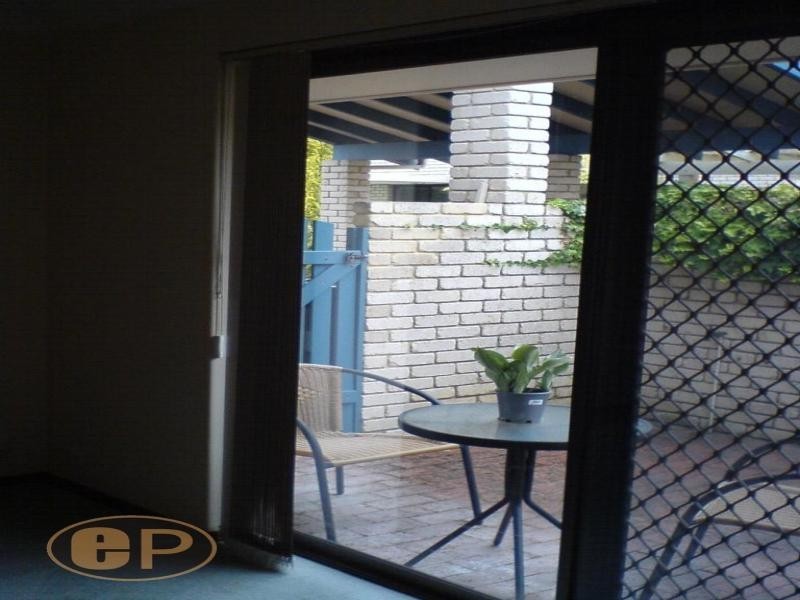 1/29 Chetwynd Way, Booragoon WA 6154