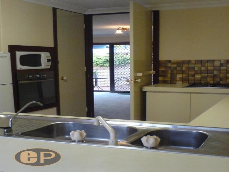 1/29 Chetwynd Way, Booragoon WA 6154