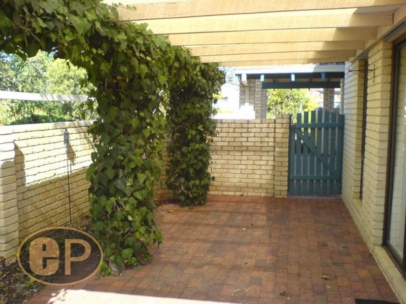 1/29 Chetwynd Way, Booragoon WA 6154