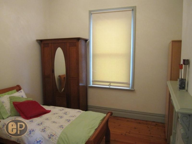 7 Loukes Street, Fremantle WA 6160