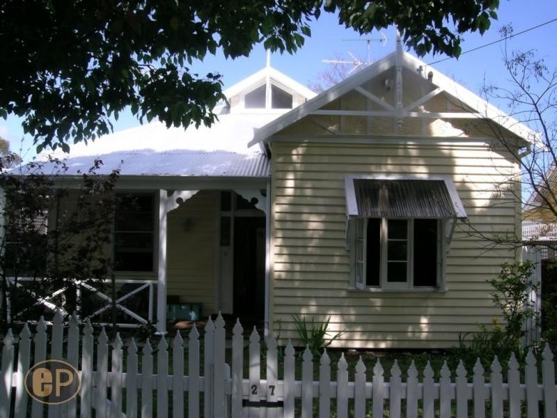 27 Cuthbert Street, Shenton Park WA 6008