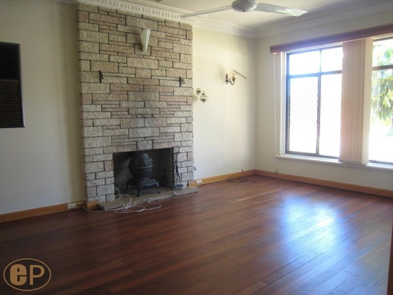 37 Oconnell Street, Hamilton Hill WA 6163