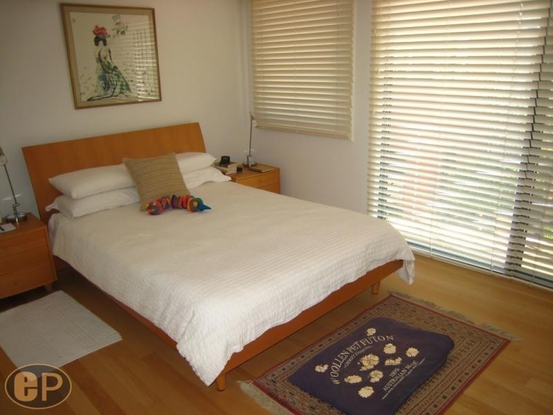 11 Eucla Court, North Fremantle WA 6159