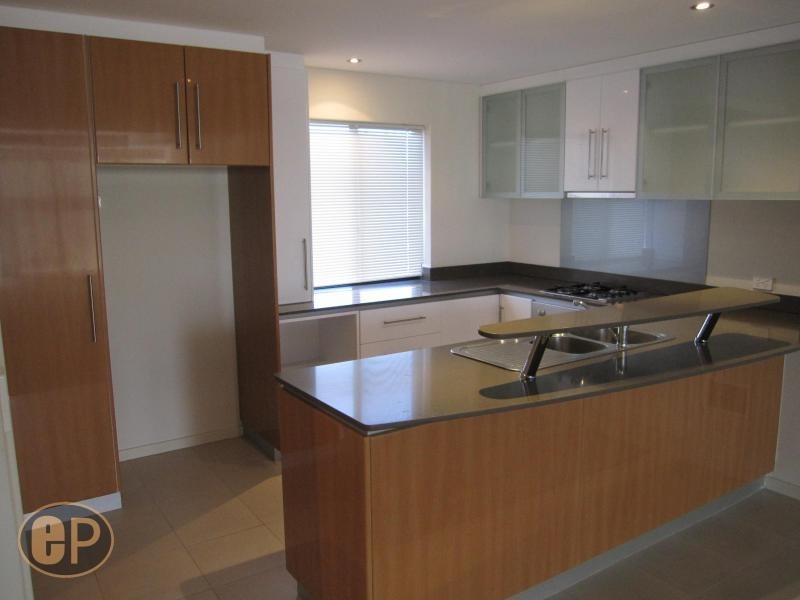 4/595 Canning Highway, Alfred Cove WA 6154