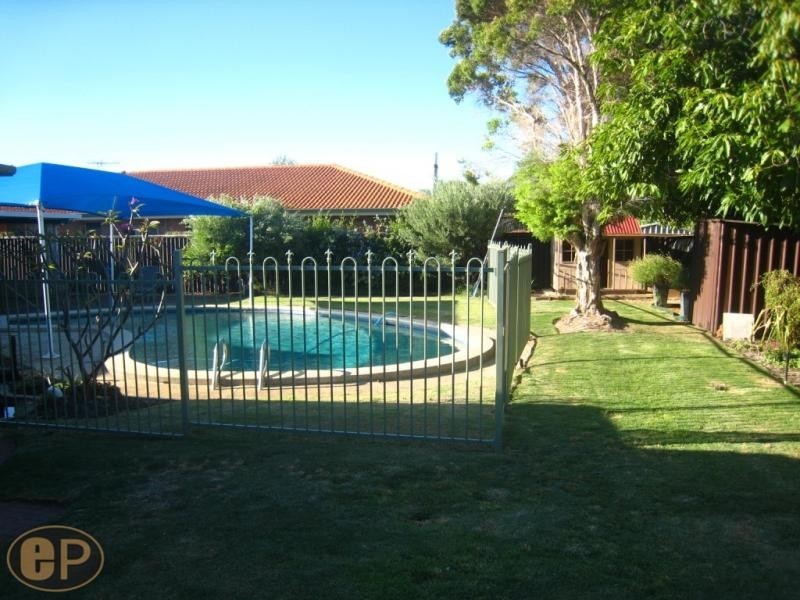 23 Bedford Road, Ardross WA 6153