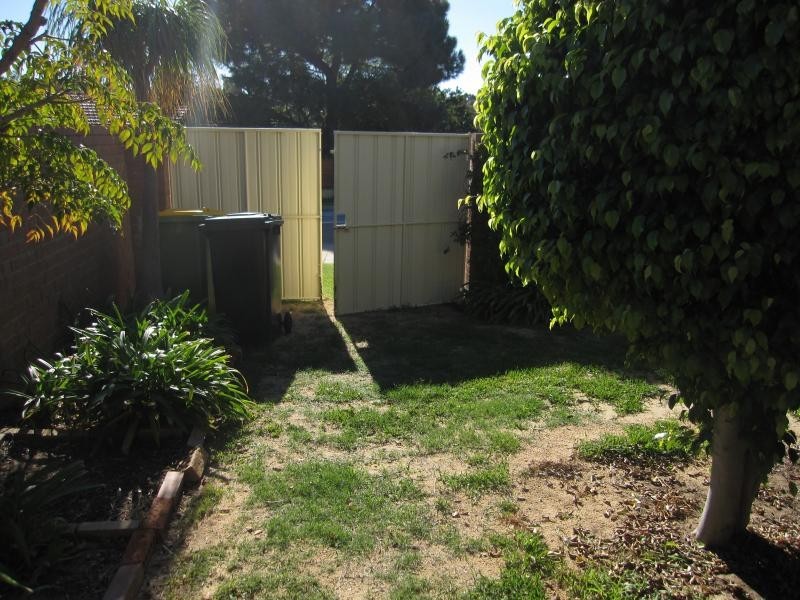37 O’connell Street, Hamilton Hill WA 6163