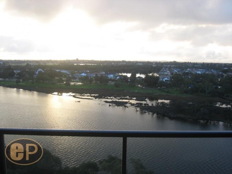 32/18 Tanunda Drive, Rivervale WA 6103