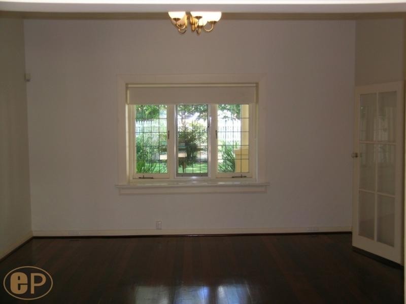 43 Archdeacon Street, Nedlands WA 6009