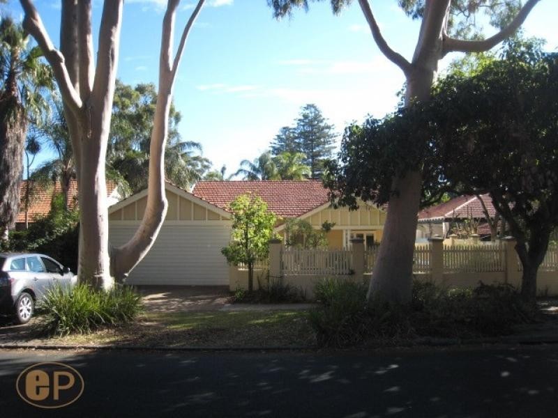 43 Archdeacon Street, Nedlands WA 6009