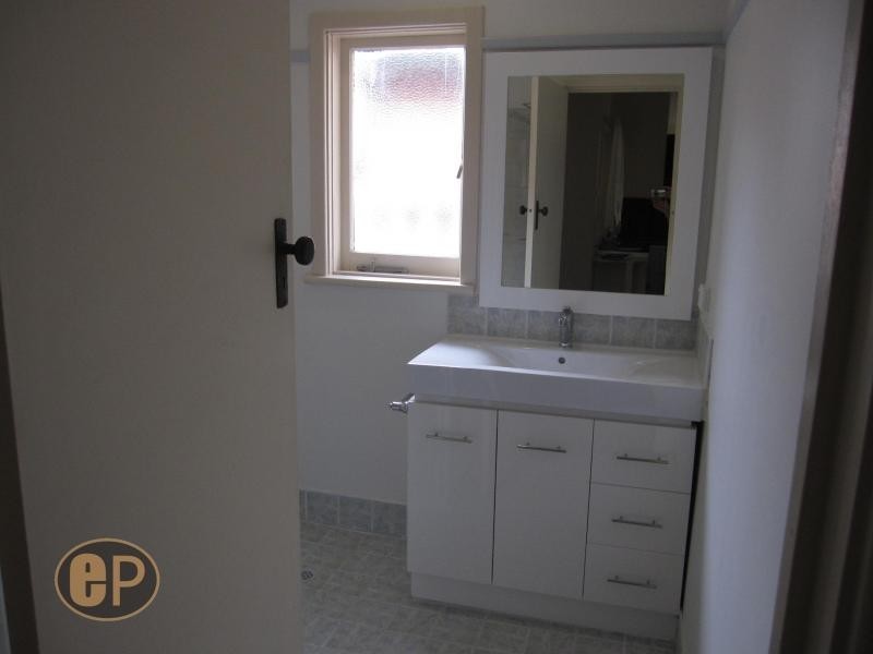 23 Denny Way, Alfred Cove WA 6154