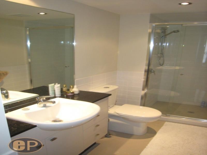 82/131 Adelaide Terrace, East Perth WA 6004