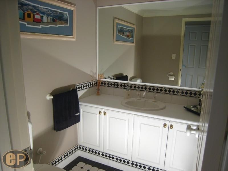 16 Kingsall Road, Attadale WA 6156