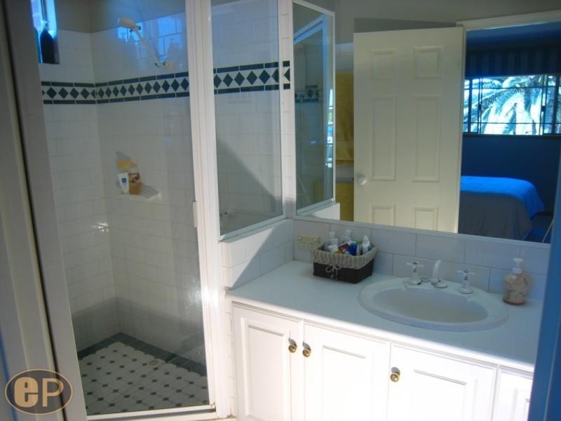 16 Kingsall Road, Attadale WA 6156