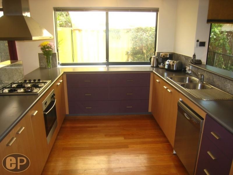 32 Gillon Street, Karawara WA 6152