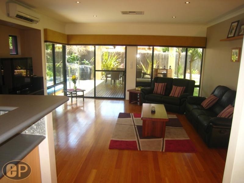 32 Gillon Street, South Perth WA 6151