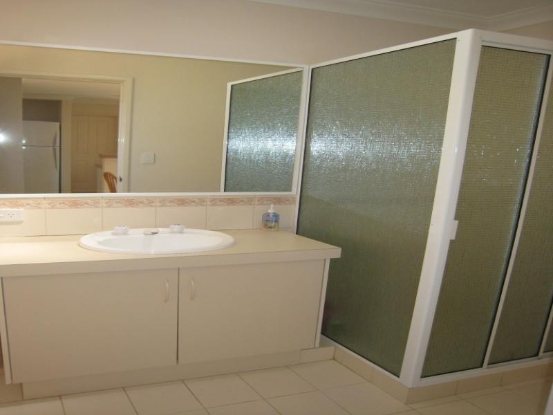2/12 Kanimbla Road, Bicton WA 6157