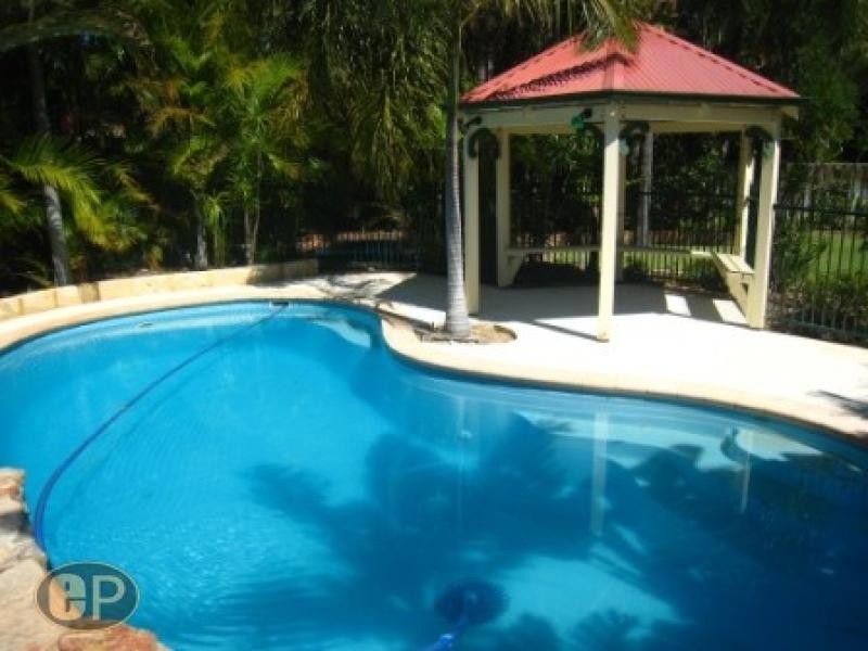 16 Kingsall Rd, Applecross WA 6153