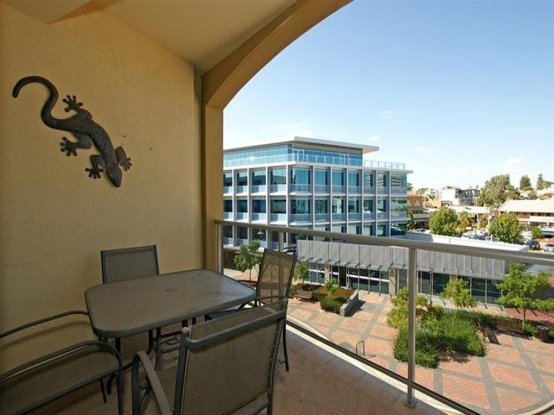 6/2 Agnew Road, Subiaco WA 6008