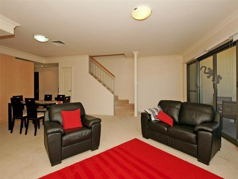 6/2 Agnew Road, Subiaco WA 6008