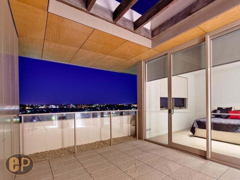 18/23 Ocean Drive, Fremantle WA 6160